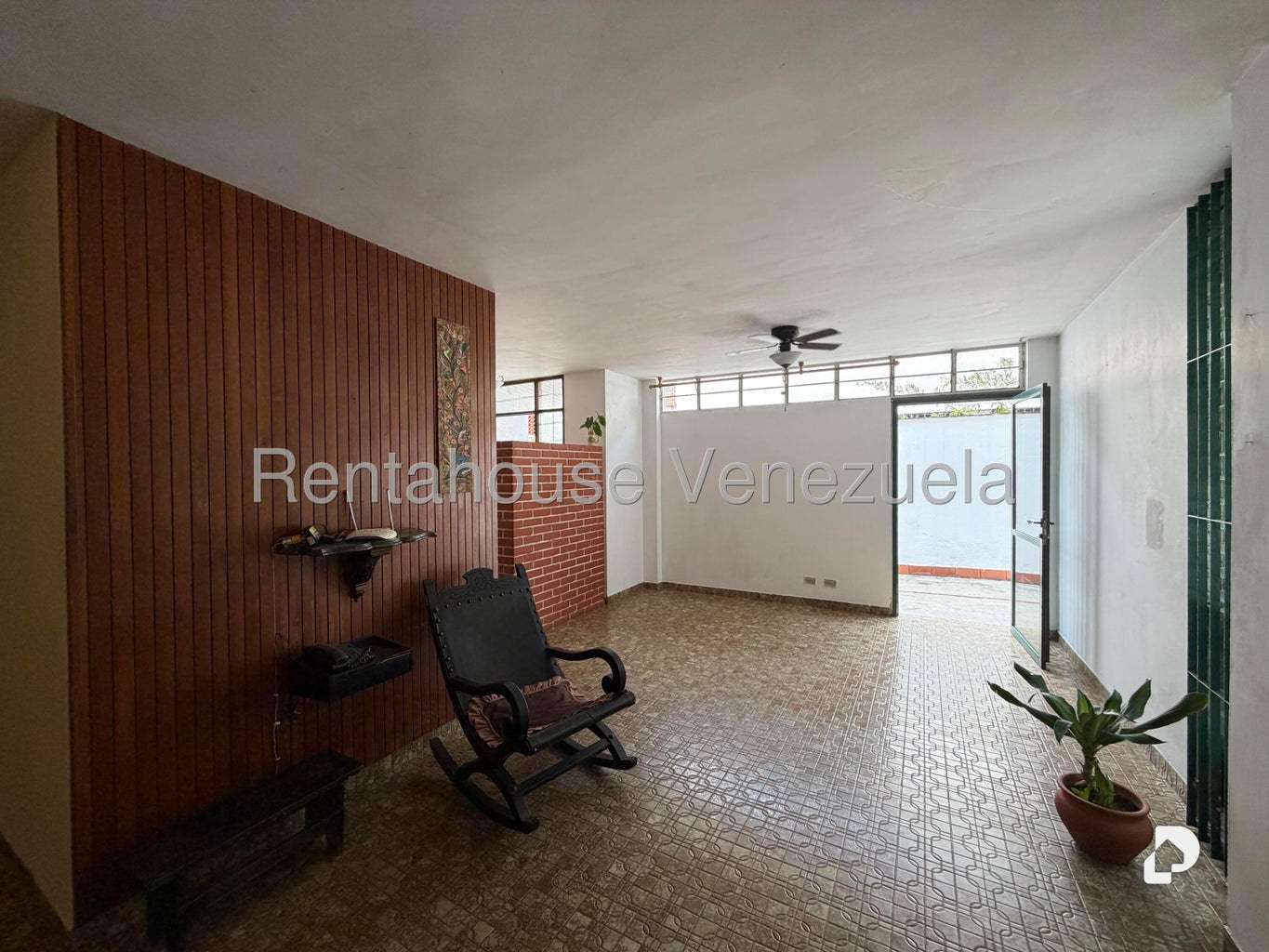 Casa en La Trinidad, Caracas – 3