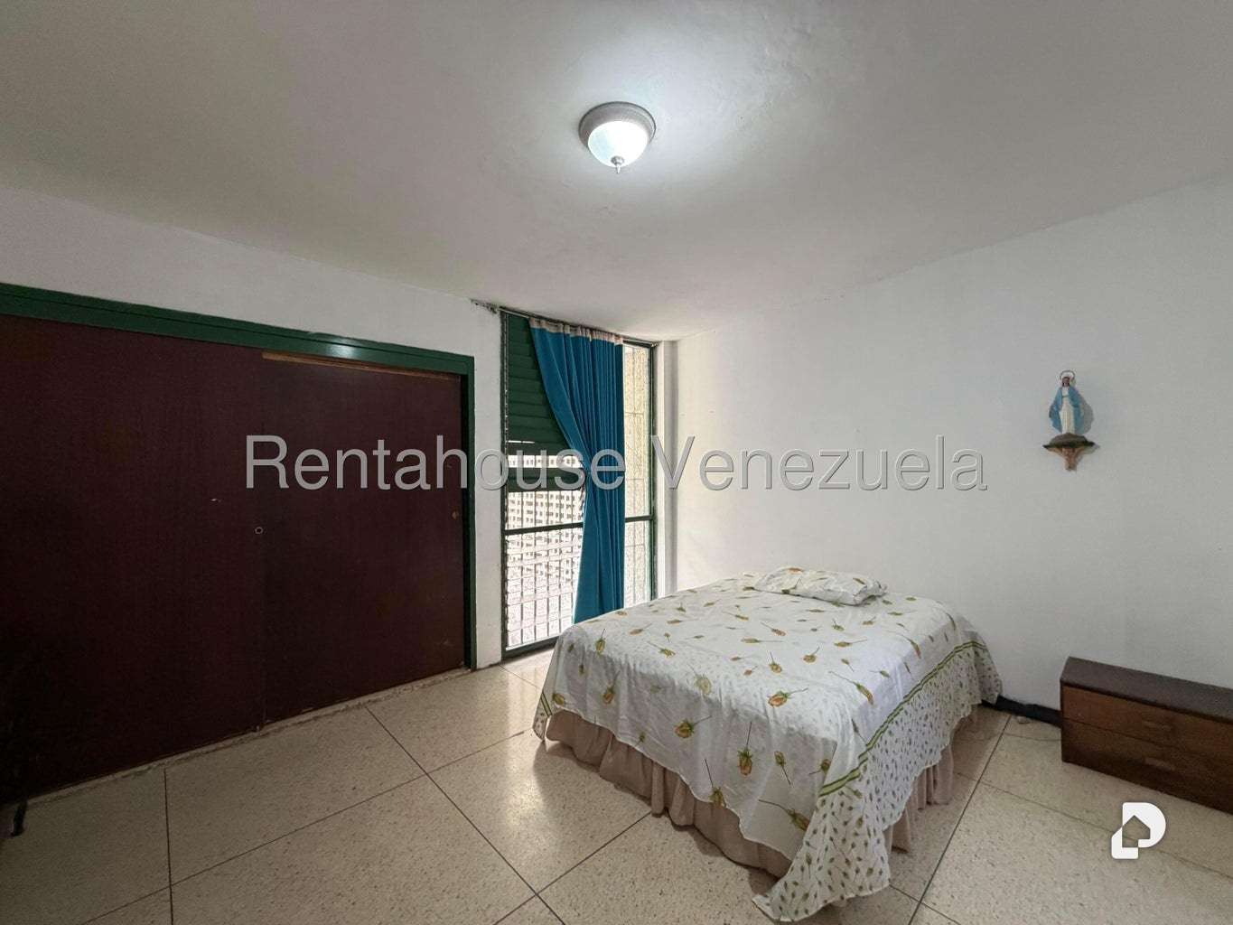 Casa en La Trinidad, Caracas – 12