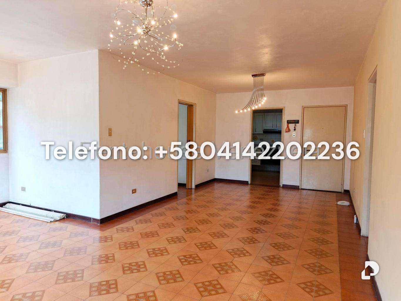 Apartment in Los Palos Grandes, Caracas – 10