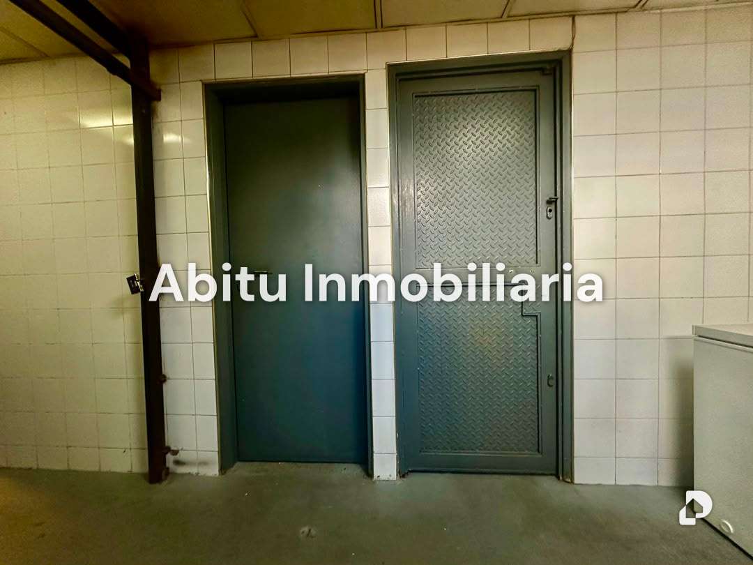 Local comercial en La Urbina, Caracas – 5