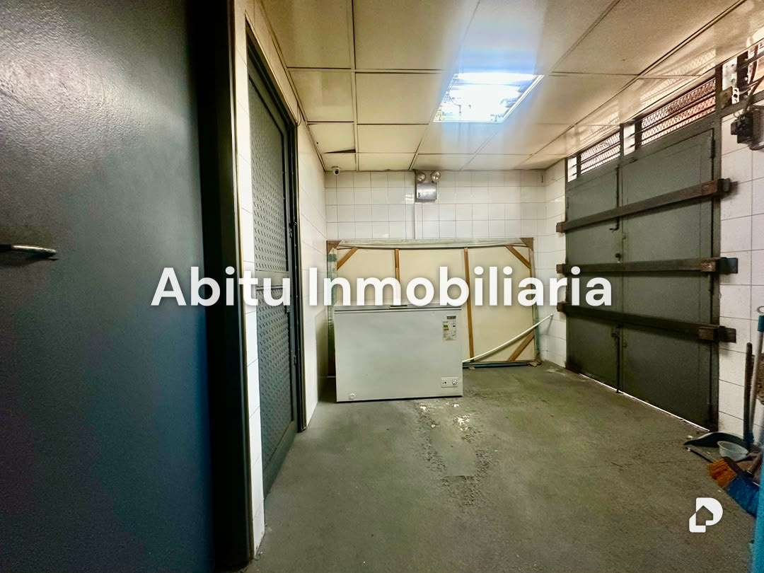 Local comercial en La Urbina, Caracas – 8