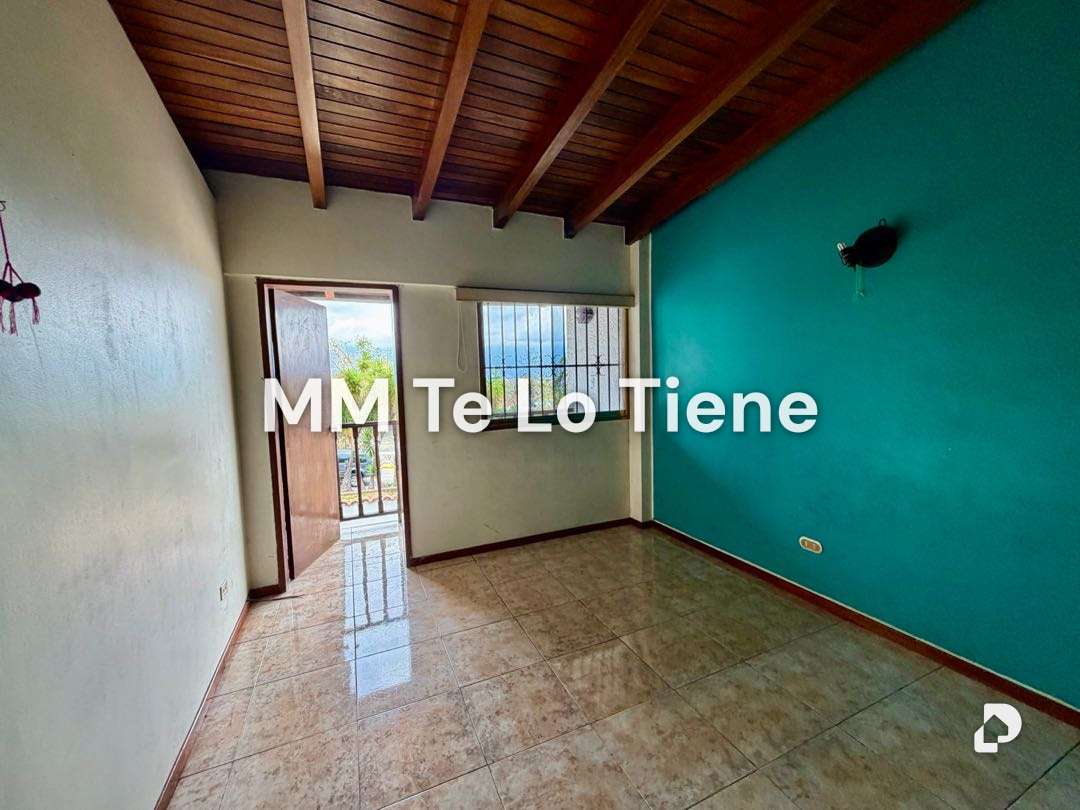House in Alto Prado, Caracas – 28