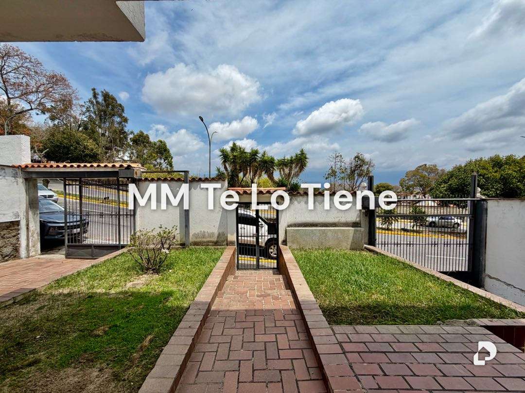 House in Alto Prado, Caracas – 3