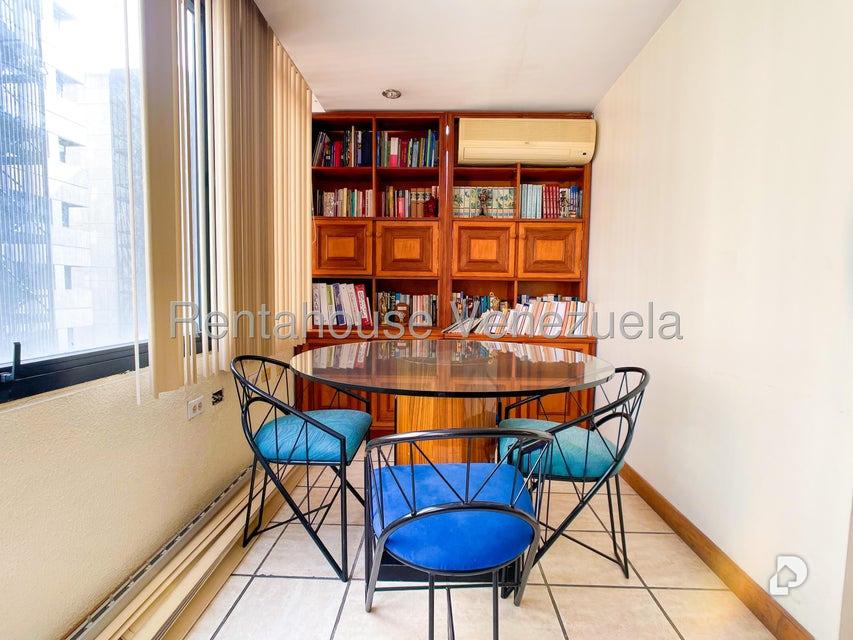Local comercial en El Rosal, Caracas – 3