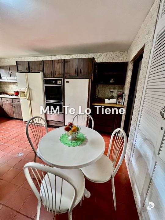 Casa en Alto Hatillo, Caracas – 16