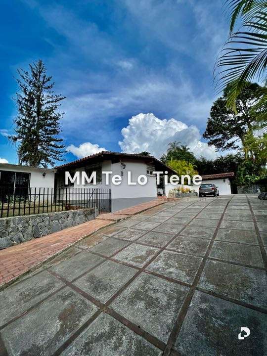 Casa en Alto Hatillo, Caracas – 2