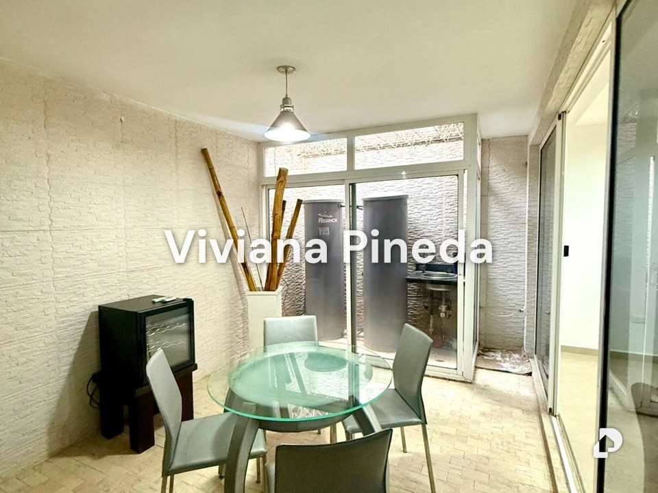 Townhouse en Mañongo, Naguanagua – 21