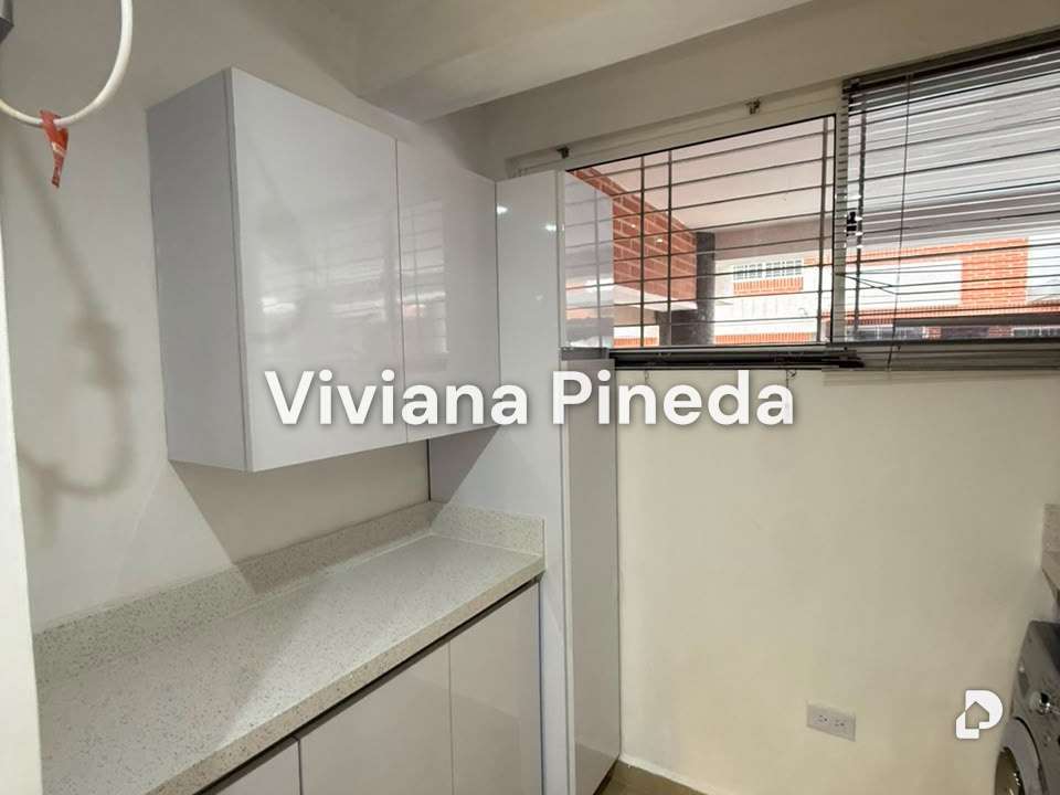Townhouse en Mañongo, Naguanagua – 25