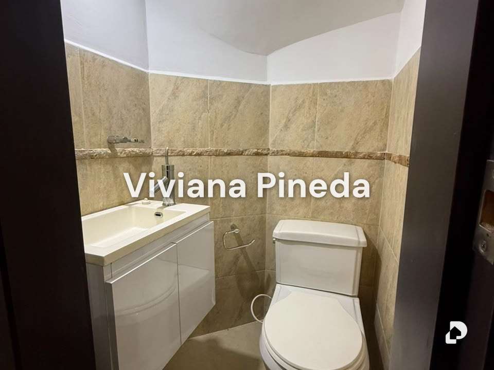 Townhouse en Mañongo, Naguanagua – 22