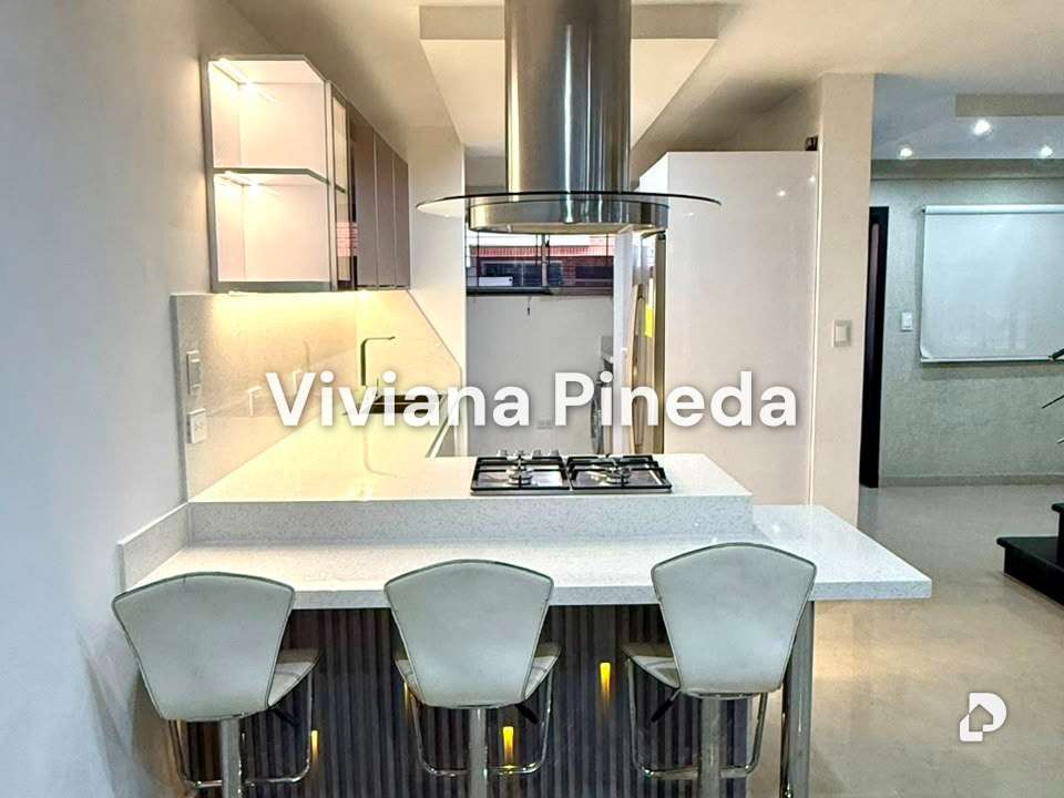 Townhouse en Mañongo, Naguanagua – 15