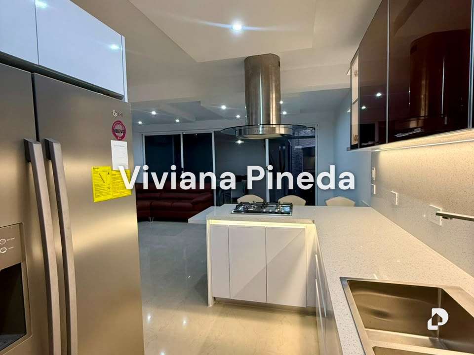 Townhouse en Mañongo, Naguanagua – 12