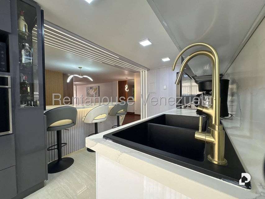 Apartamento en Cumbres de Curumo, Caracas – 5