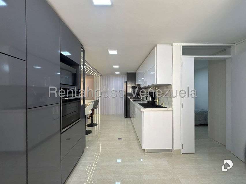 Apartamento en Cumbres de Curumo, Caracas – 6