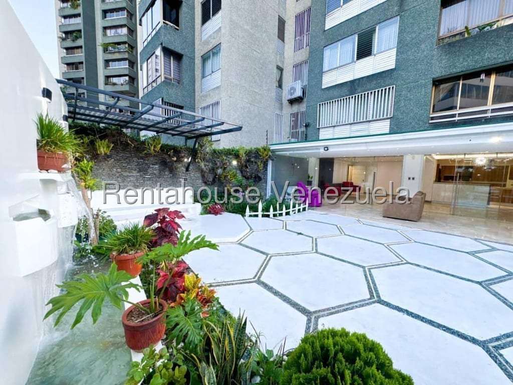 Apartamento en La Boyera, Caracas - 1