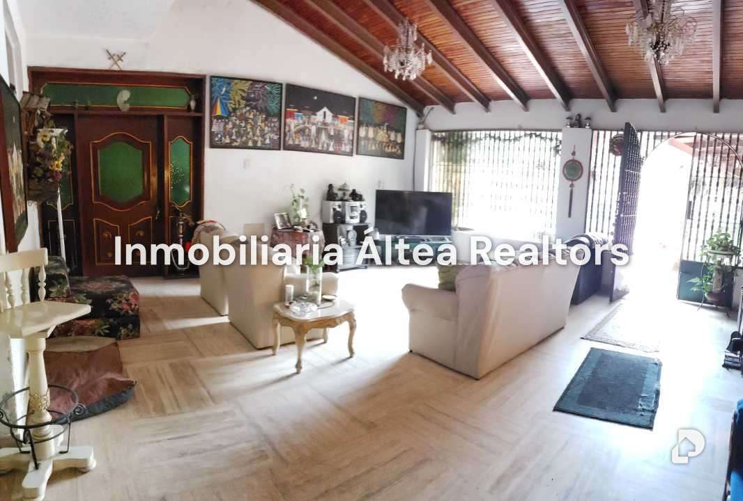 Casa en Prados del Este, Caracas – 16