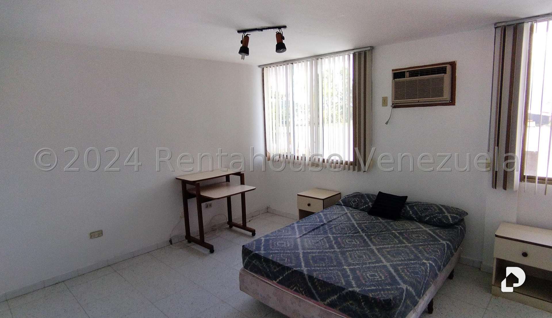Casa en Los Pomelos, Caracas – 38