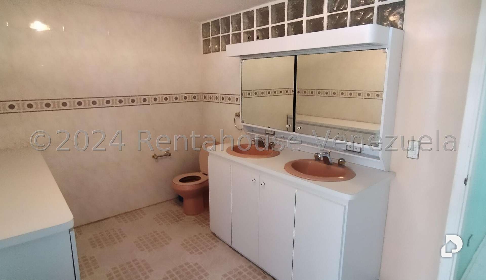 Casa en Los Pomelos, Caracas – 44