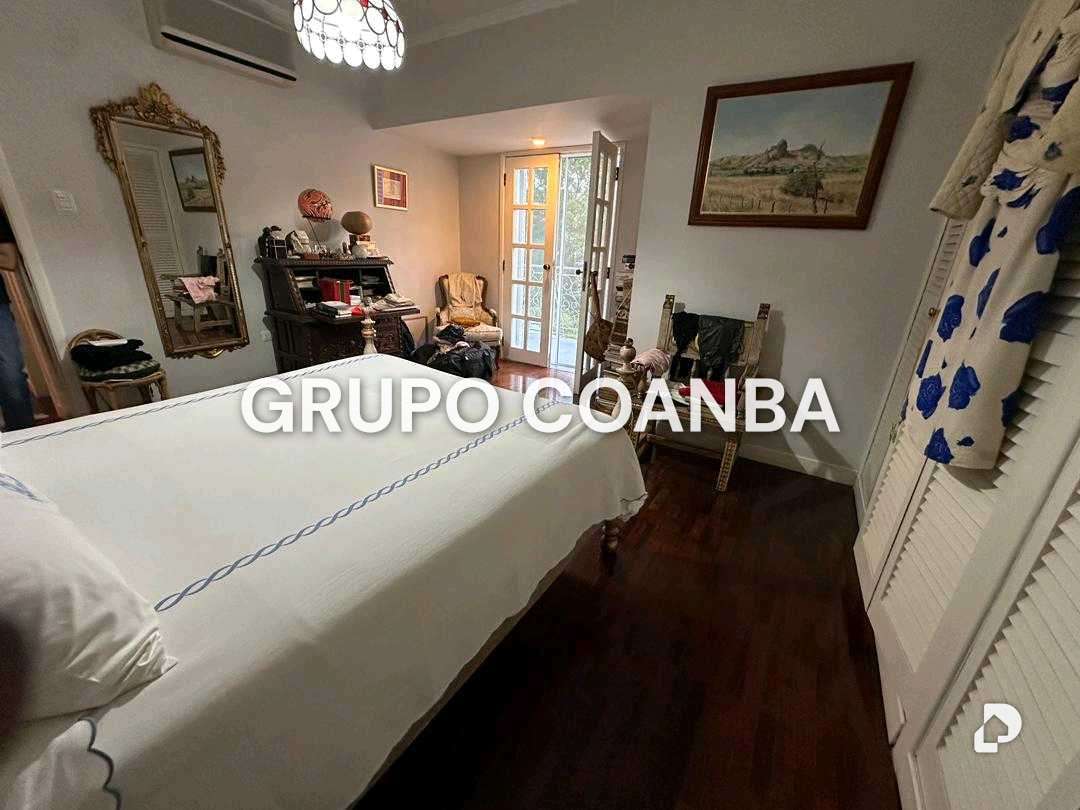 Casa en Altamira, Caracas – 12