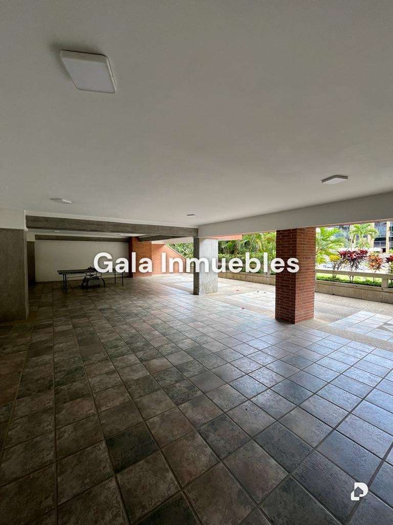 Apartamento en Lomas de La Lagunita, Caracas – 17
