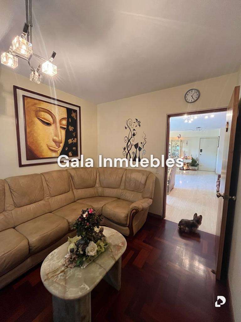 Apartamento en Lomas de La Lagunita, Caracas – 13