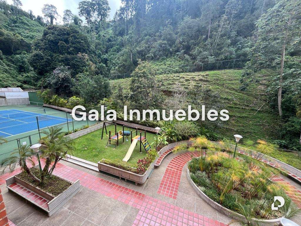 Apartamento en Lomas de La Lagunita, Caracas – 20