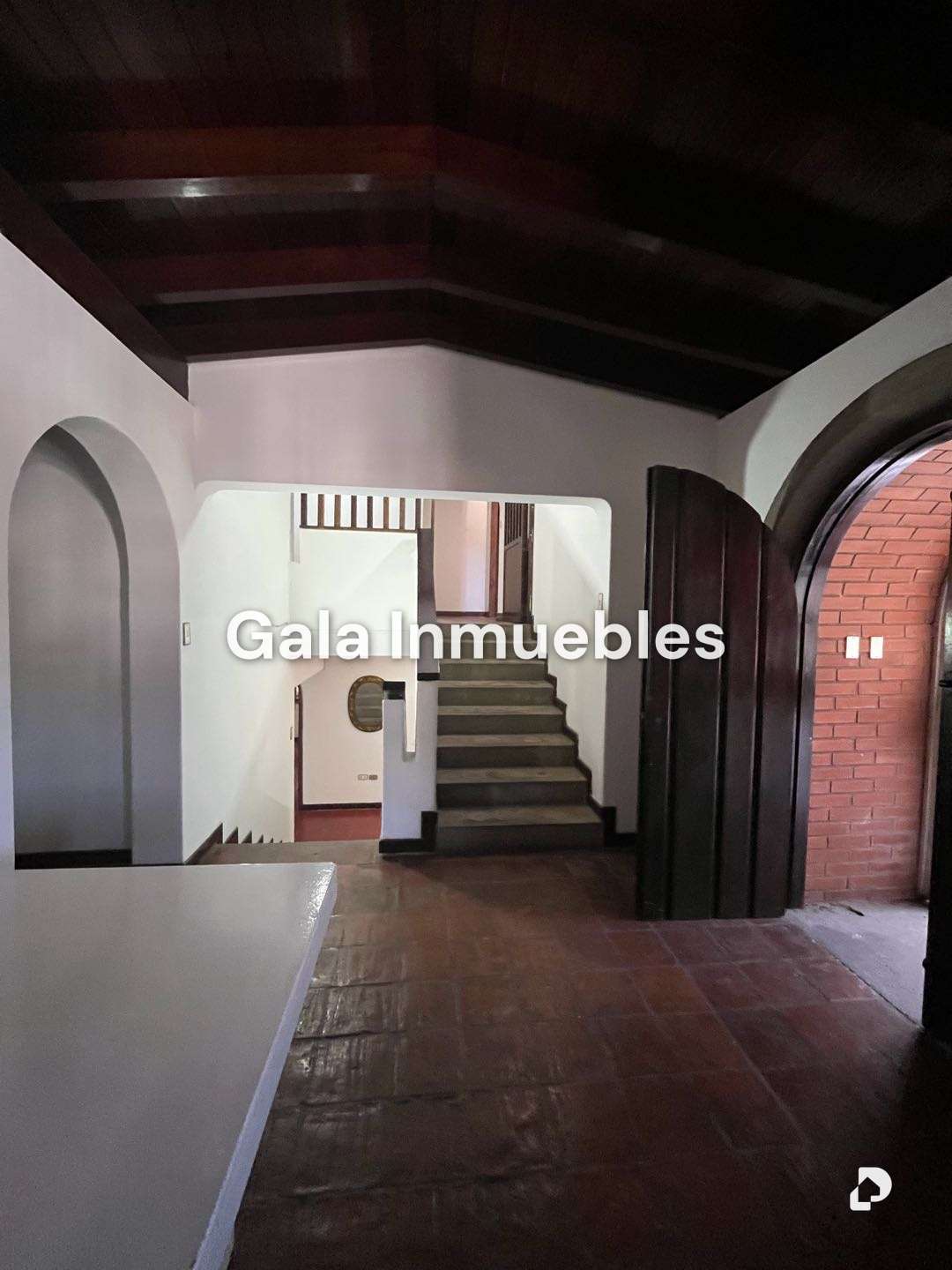 House in Prados del Este, Caracas – 34