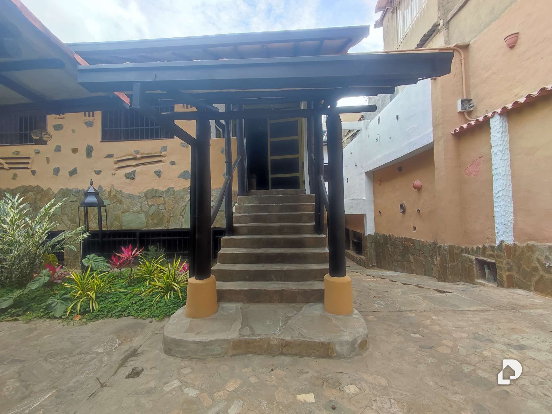 Local comercial en El Hatillo, Caracas – 1
