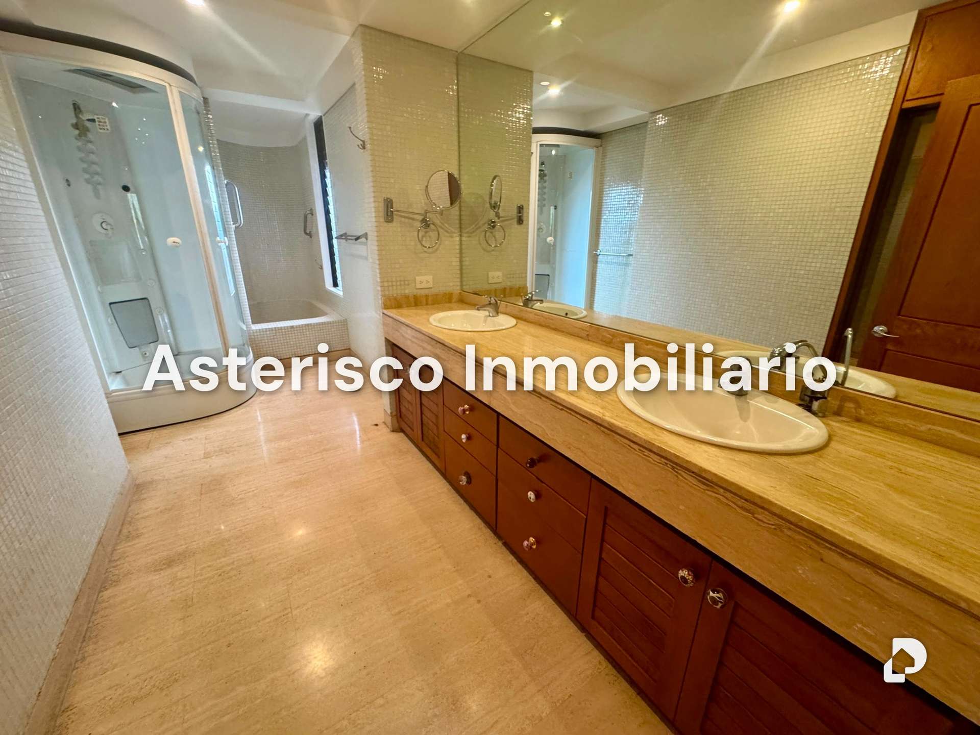 Apartamento en Altamira, Caracas – 11