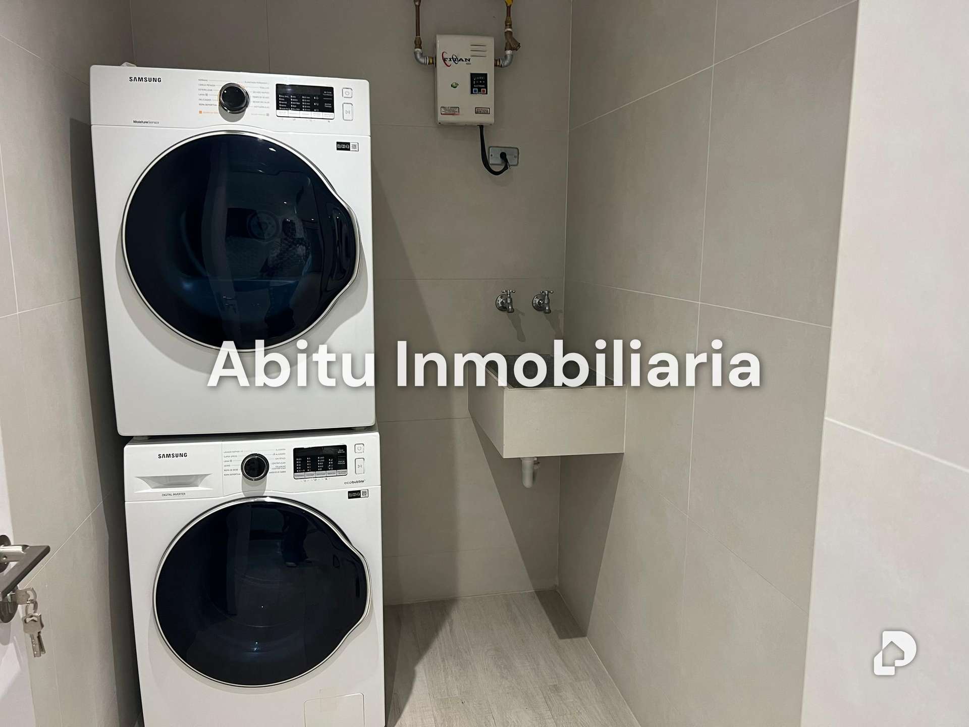 Apartamento en Campo Alegre, Caracas – 10