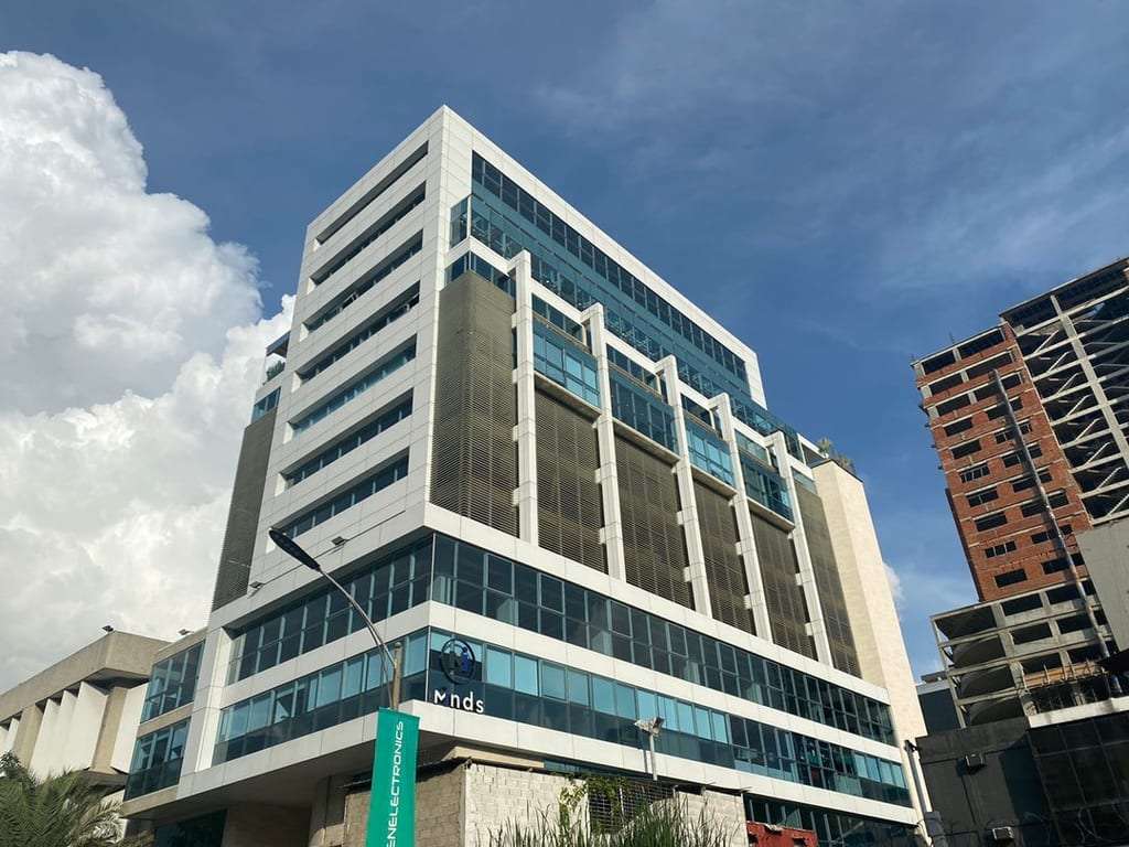 Oficina en Las Mercedes, Caracas - 1