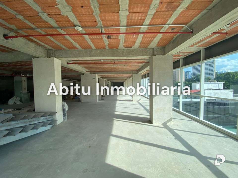 Oficina en Las Mercedes, Caracas – 8