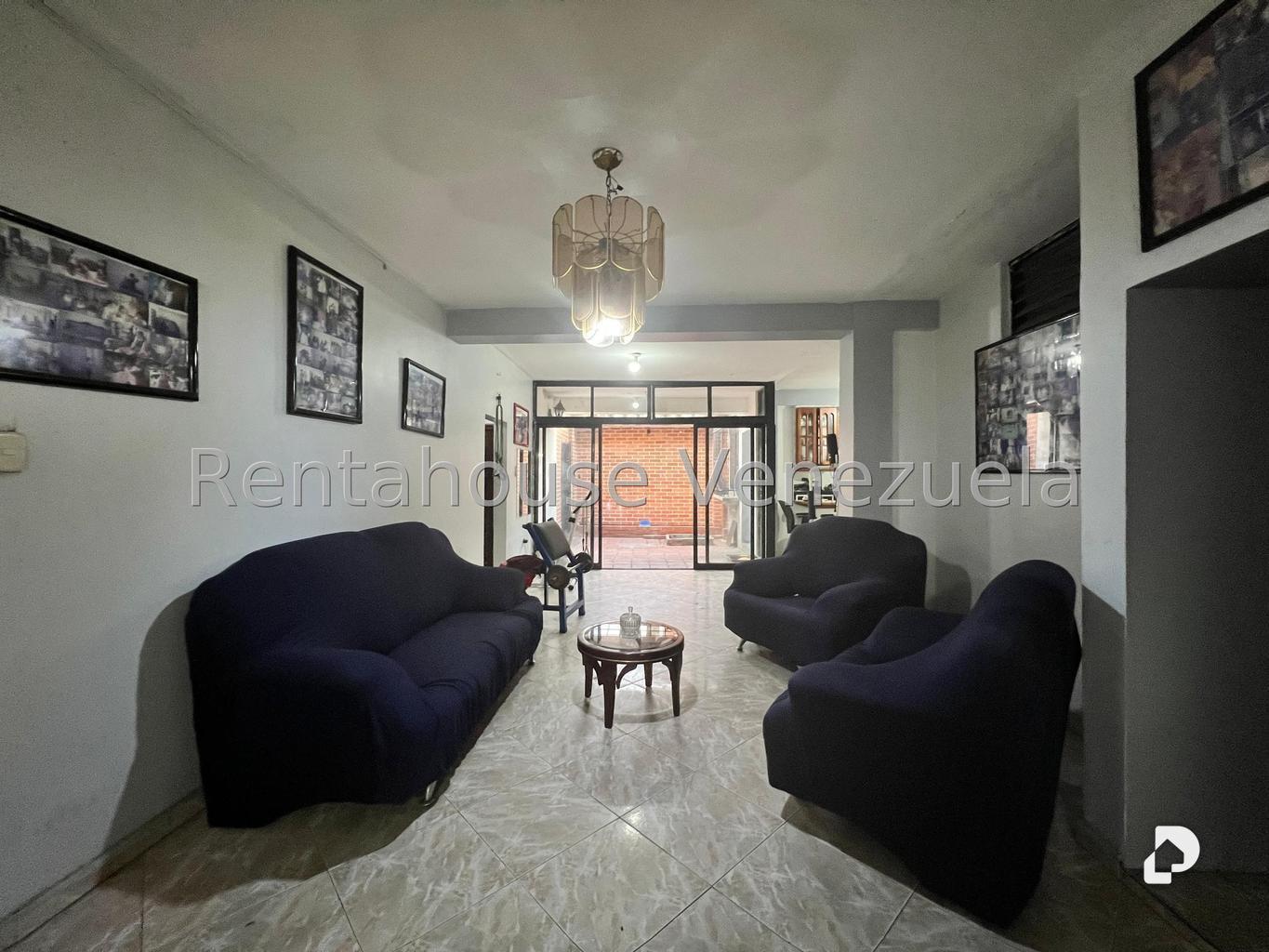 House in Catia, Caracas – 4