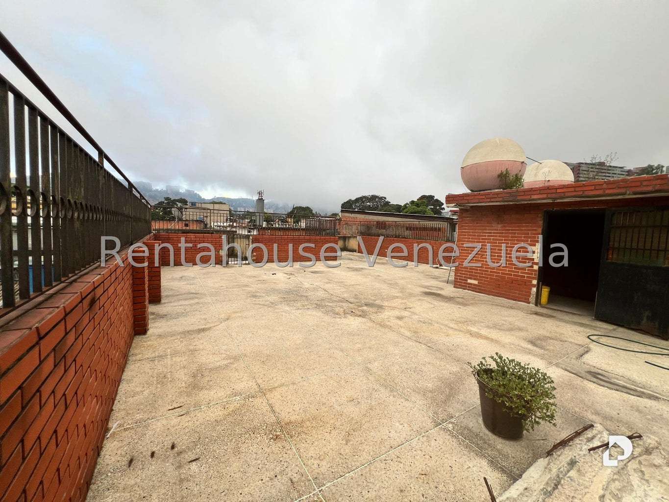 House in Catia, Caracas – 19