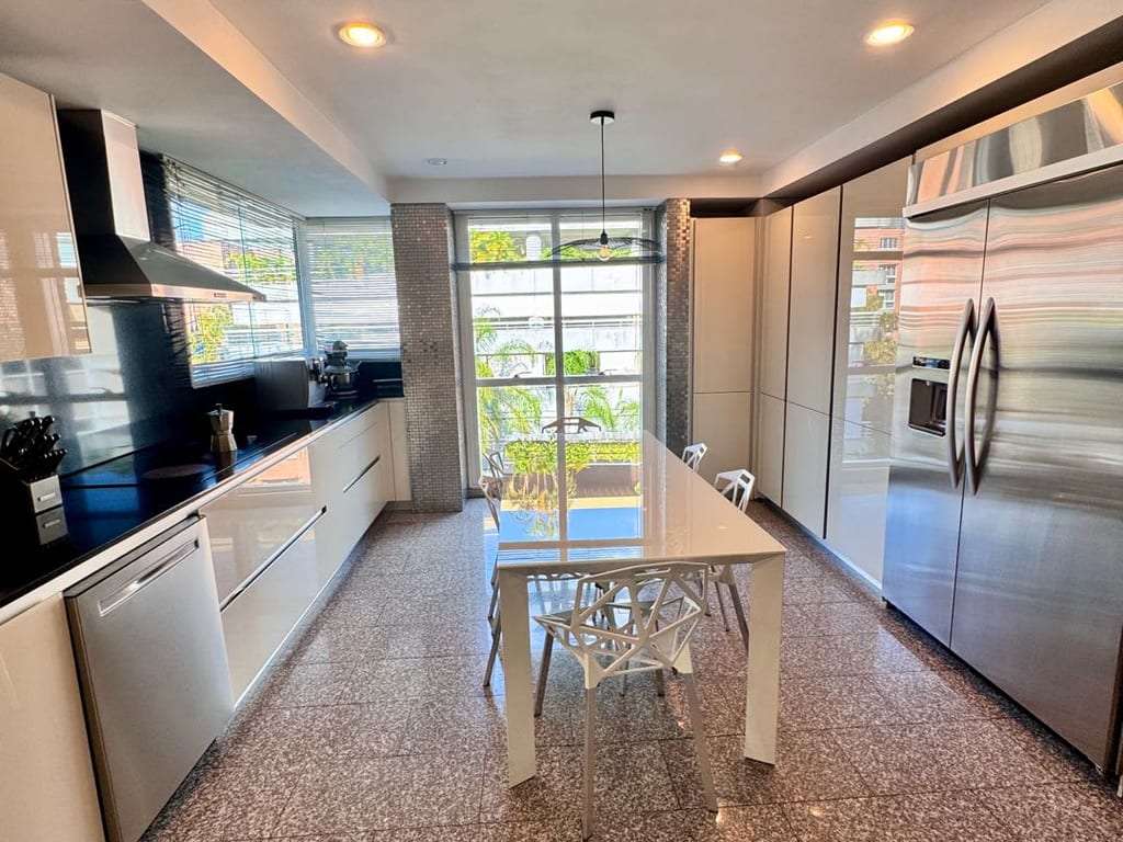 Apartamento en Campo Alegre, Caracas