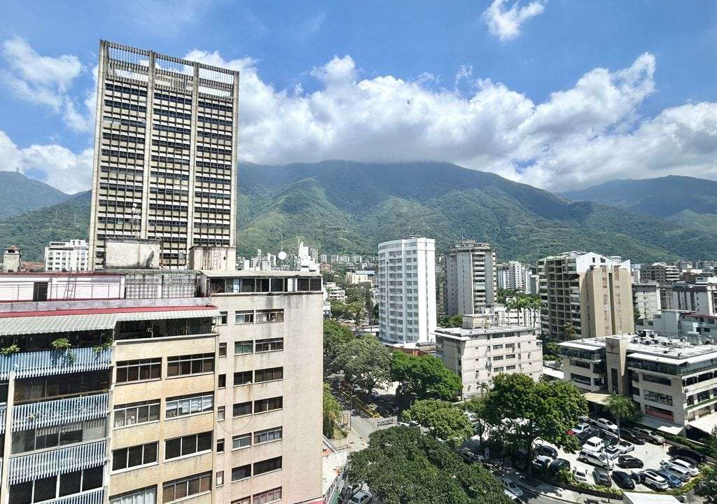 Oficina en Altamira, Caracas - 1