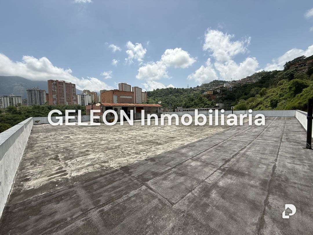 Edificio en Palo Verde, Caracas – 13