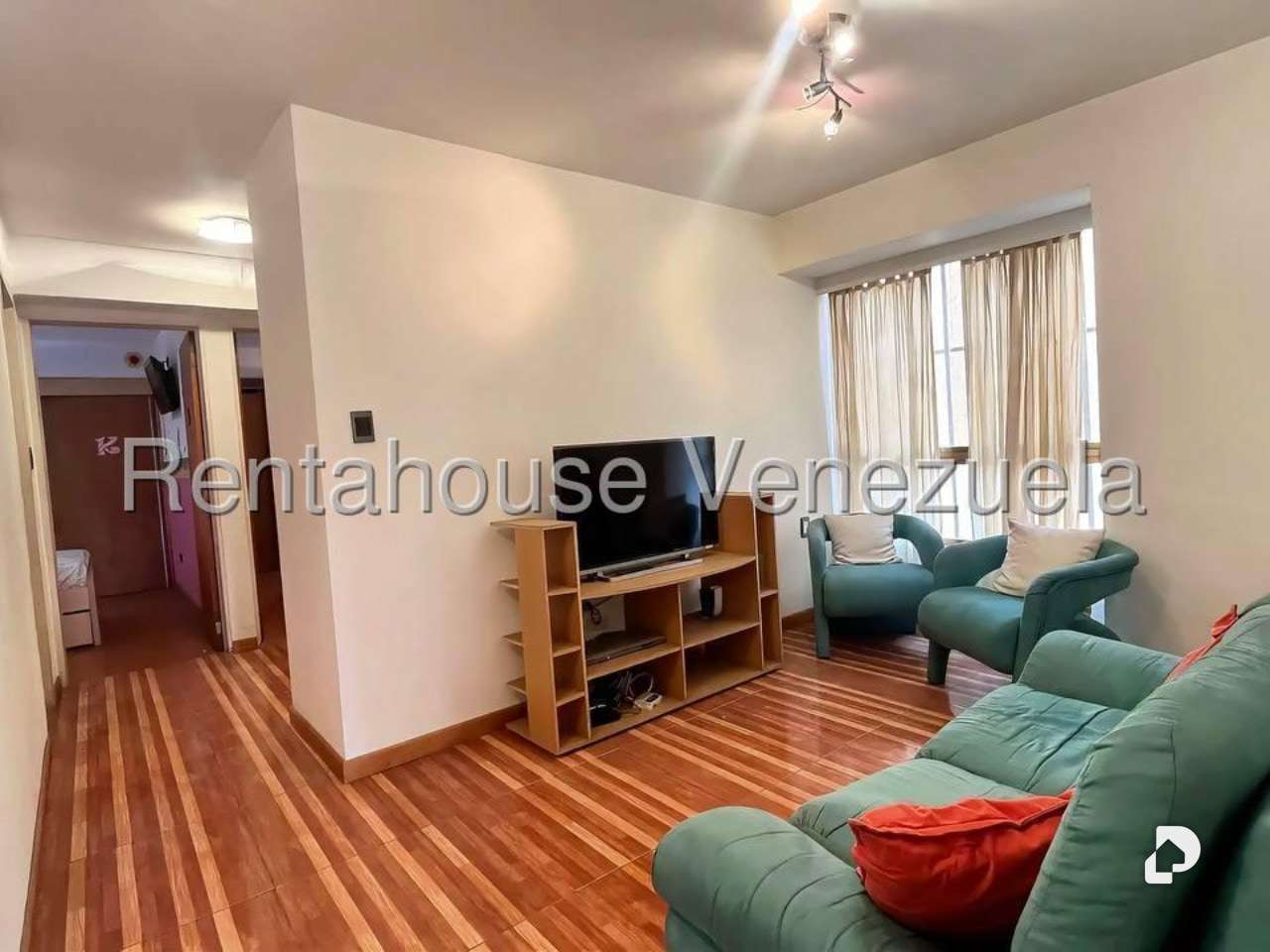Apartamento en La Urbina, Caracas – 11