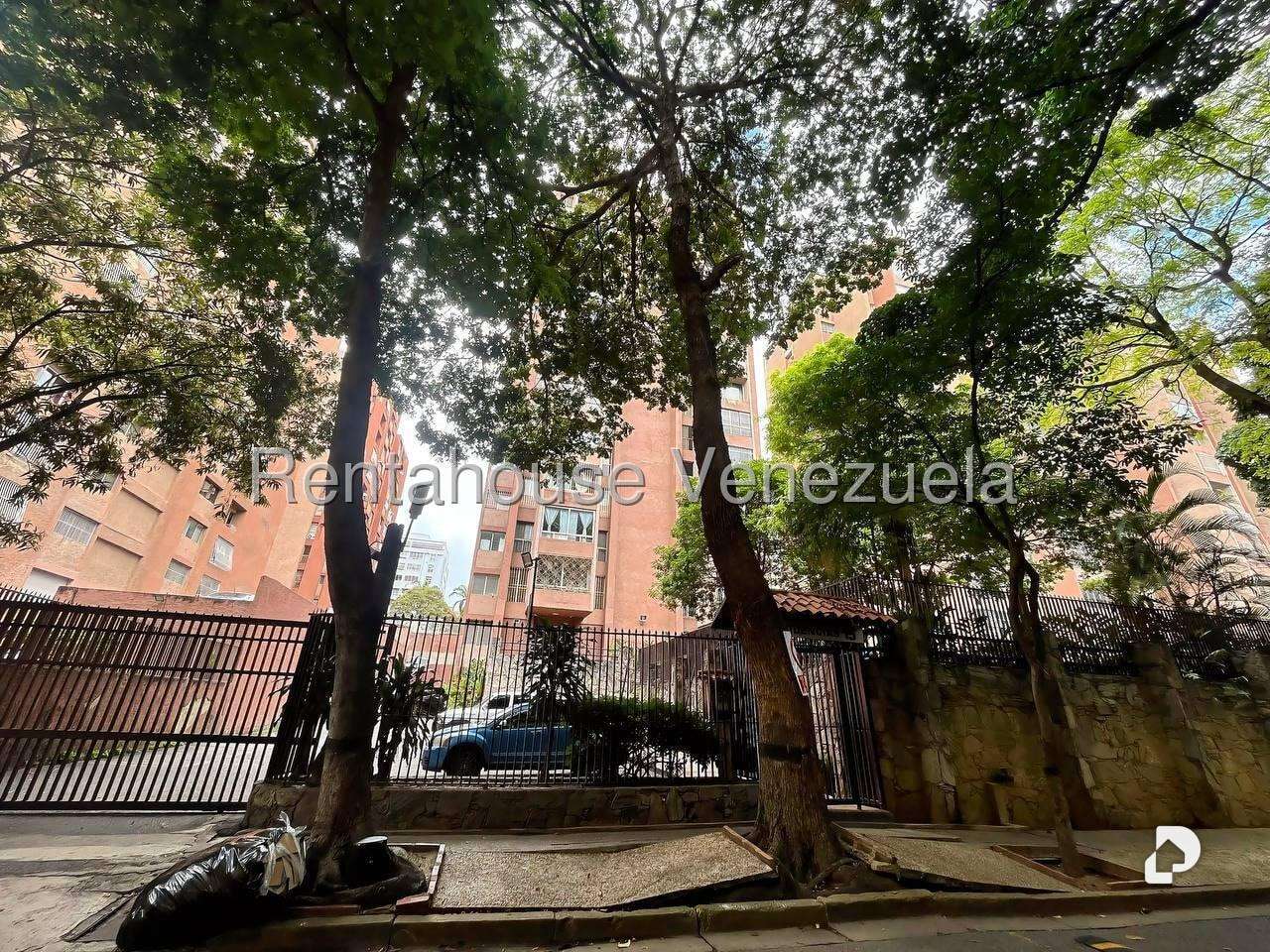 Apartamento en La Urbina, Caracas – 23