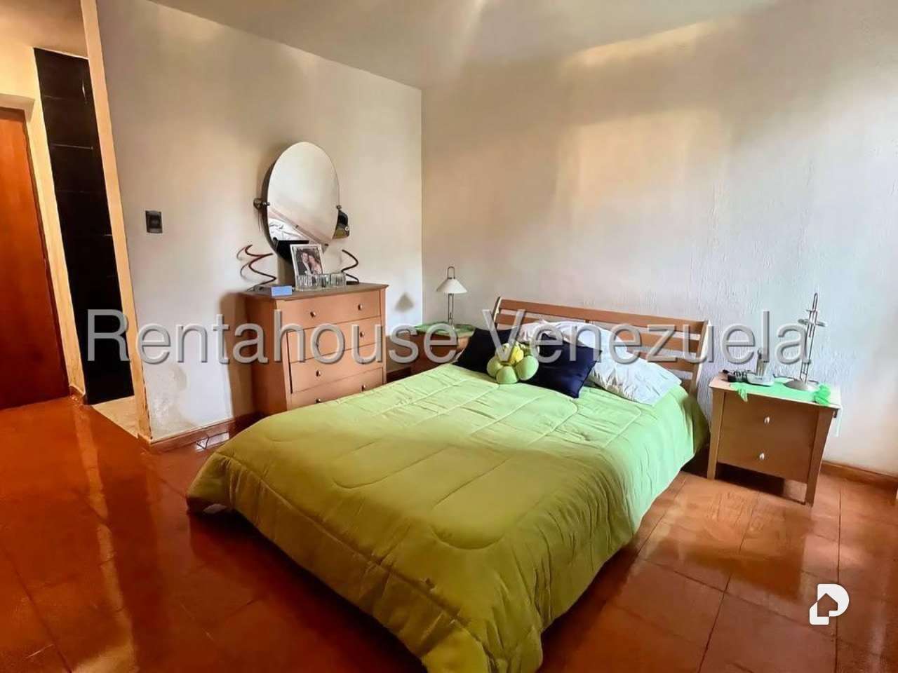 Apartamento en La Urbina, Caracas – 12
