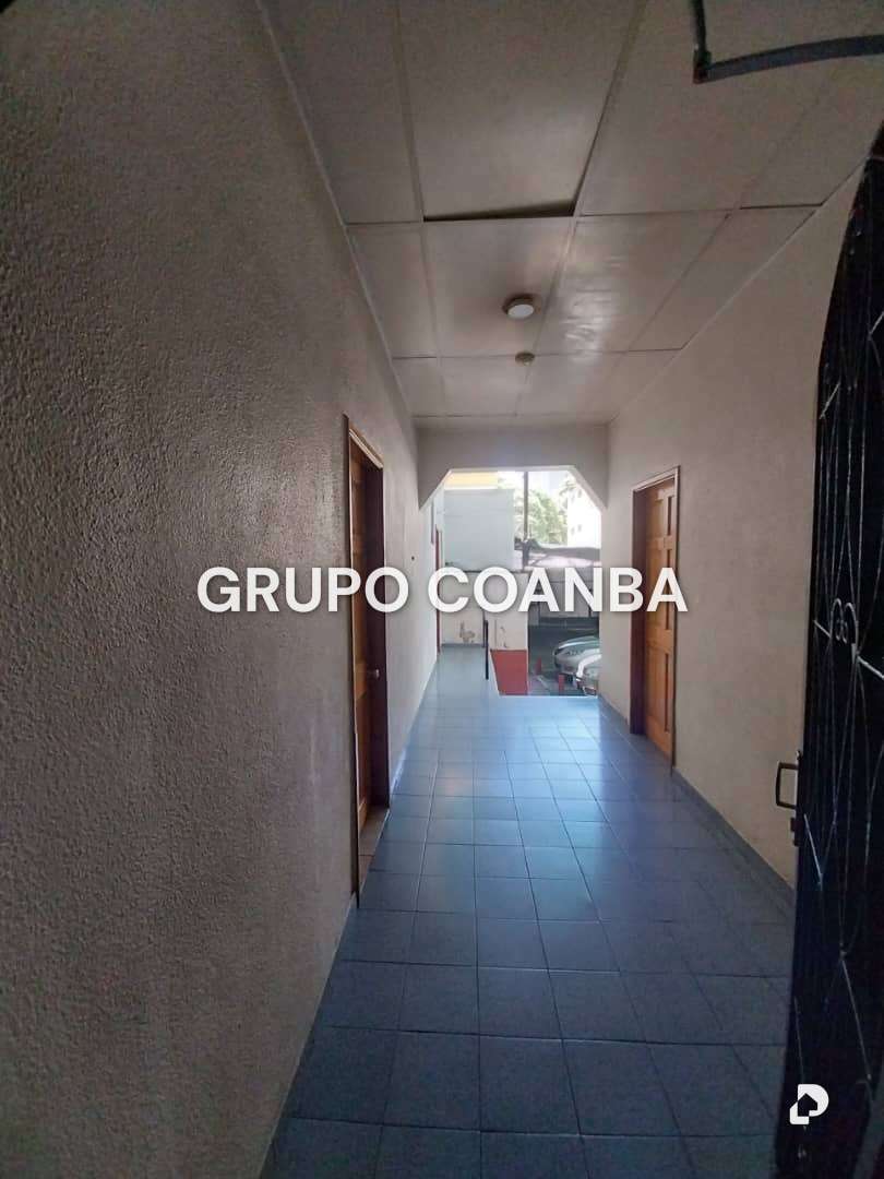 Edificio en La Florida, Caracas – 11