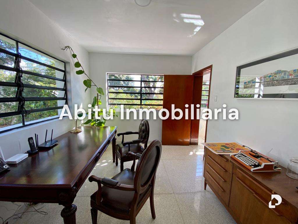 House in Altamira, Caracas – 9