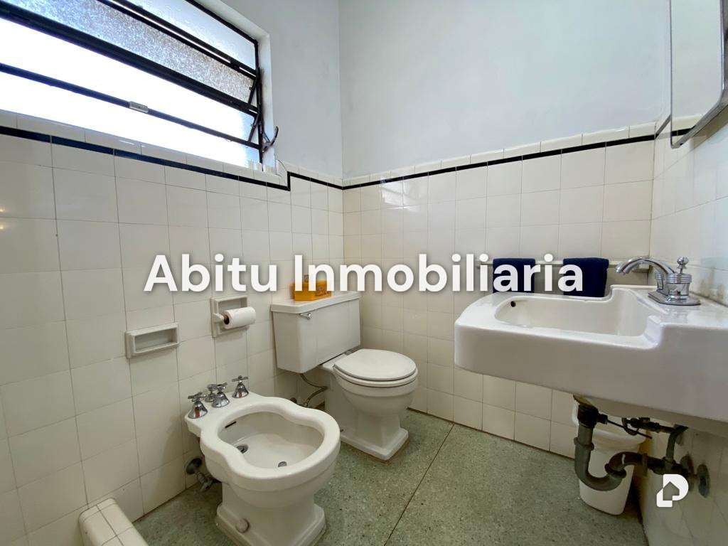 House in Altamira, Caracas – 16