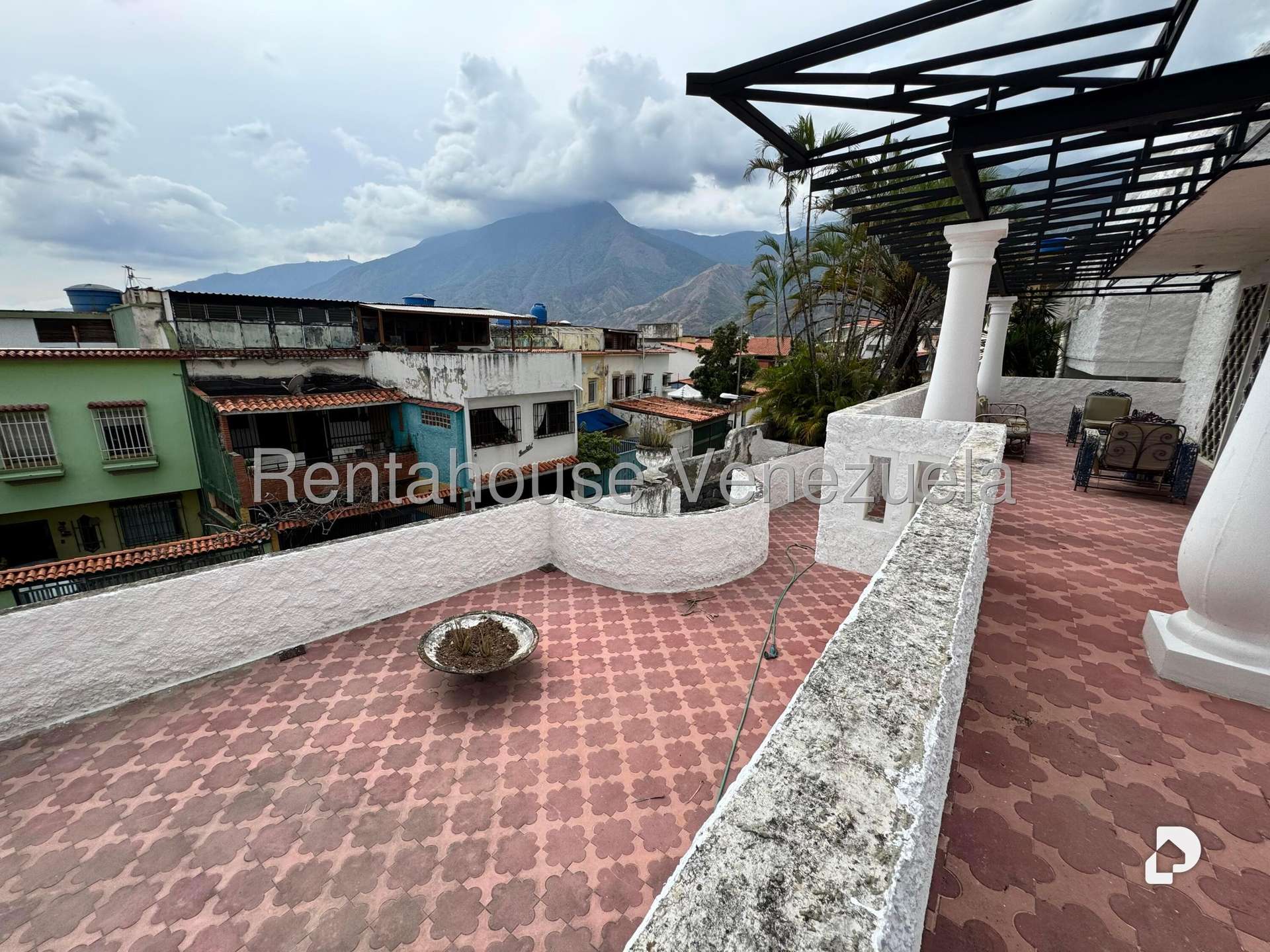Casa en El Marqués, Caracas – 24