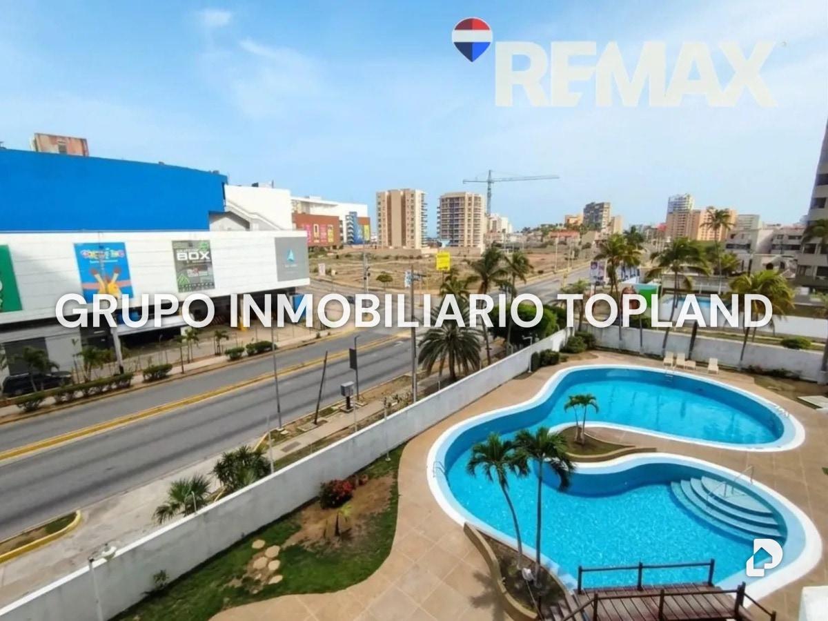 Apartamento en Centro Comercial La Vela, Porlamar – 1