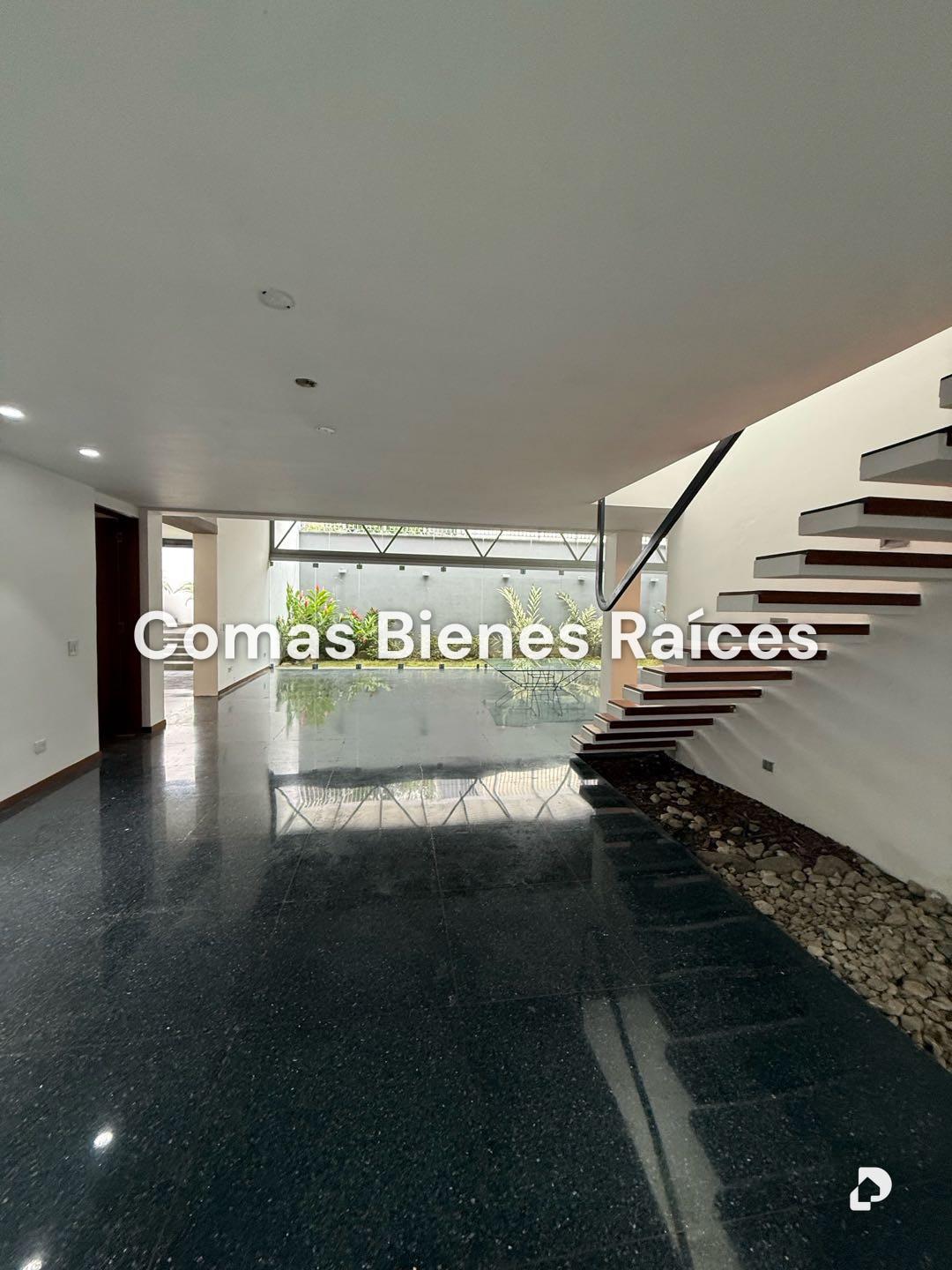 Casa en Altamira, Caracas – 5