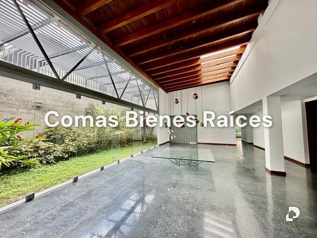 Casa en Altamira, Caracas – 1