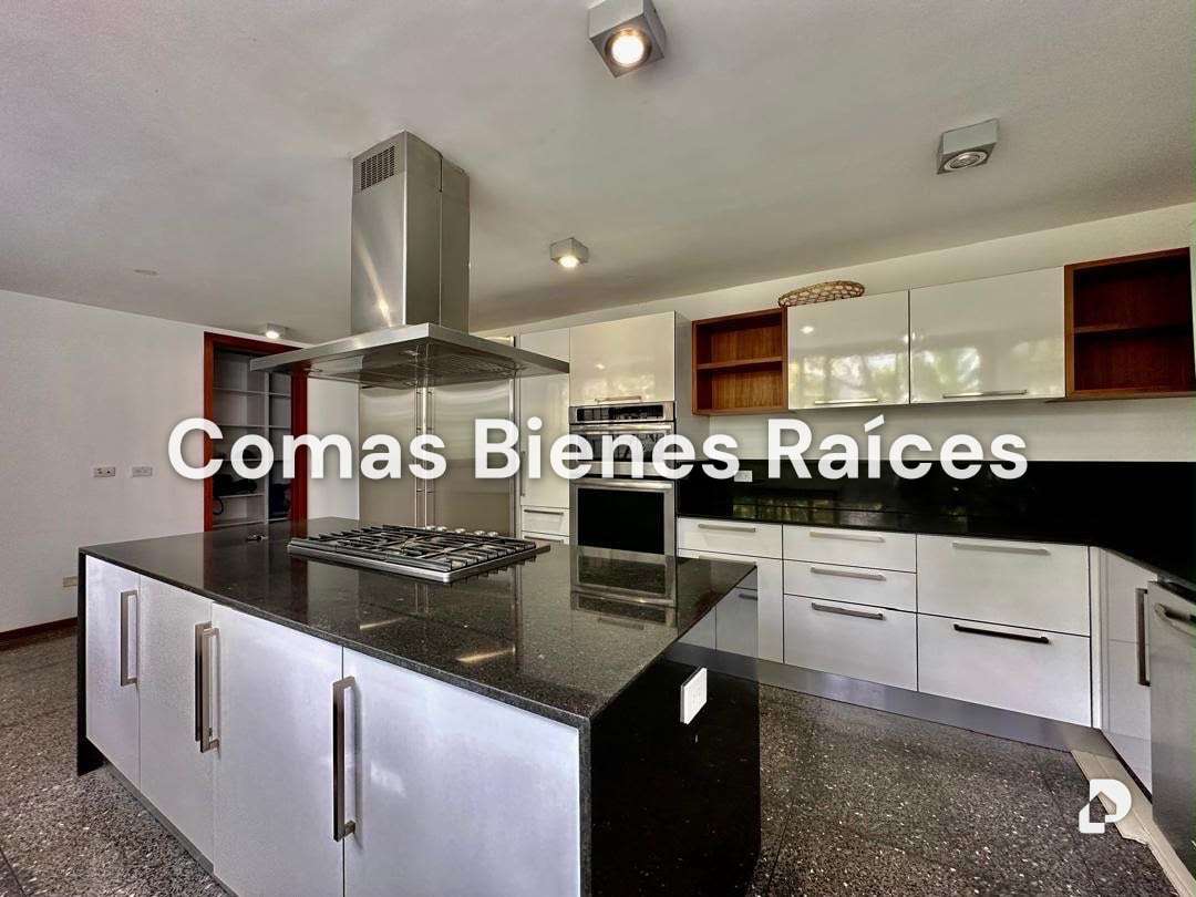 Casa en Altamira, Caracas – 7