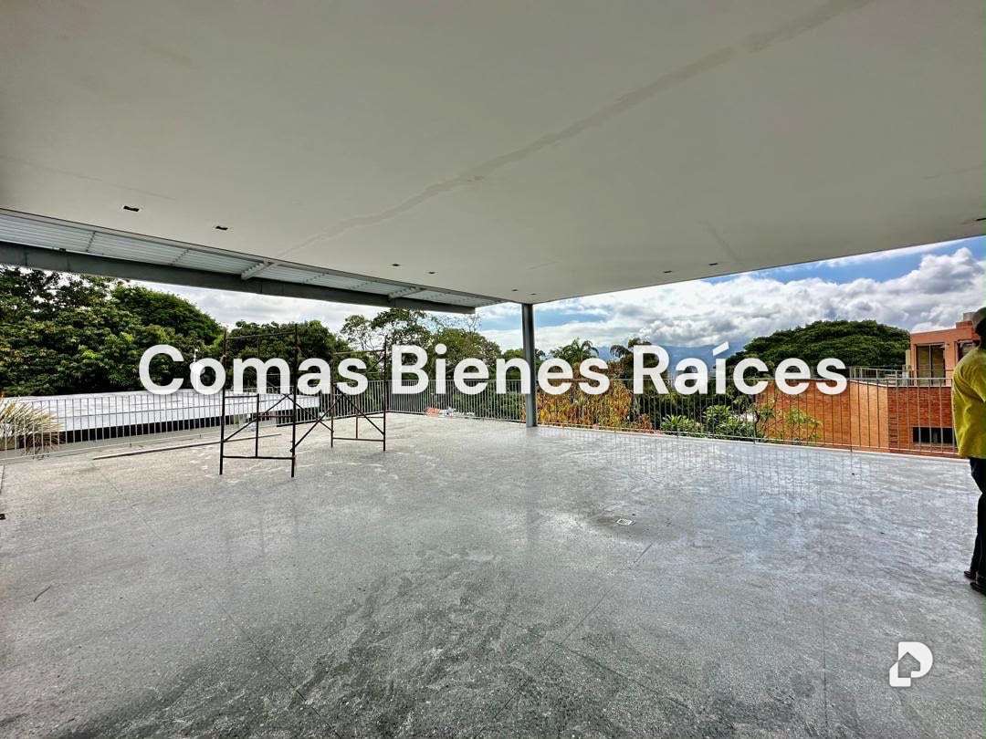 Casa en Altamira, Caracas – 9