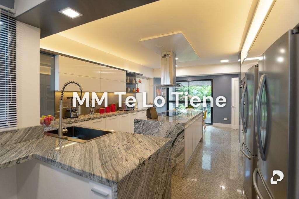 Apartamento en Los Palos Grandes, Caracas – 8