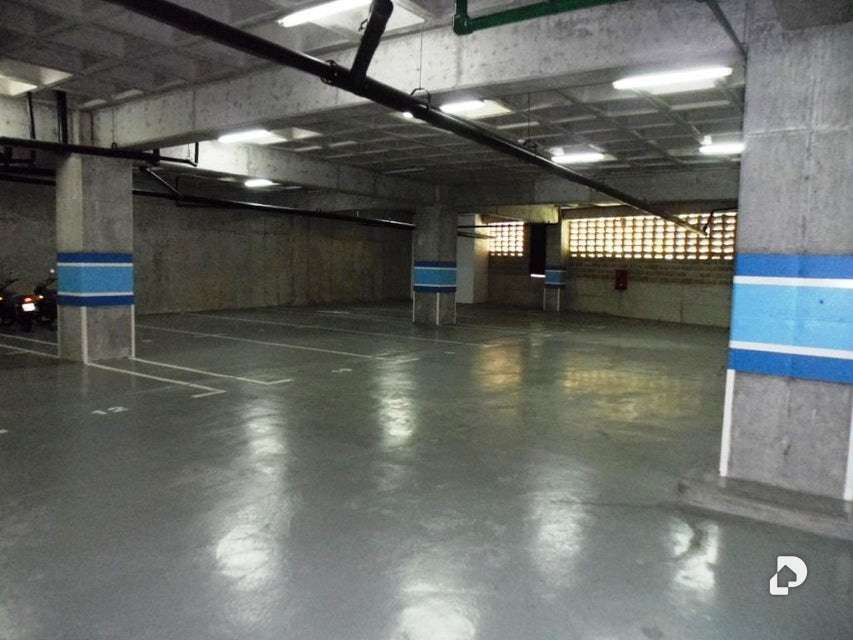Oficina en Boleíta Norte, Caracas – 8